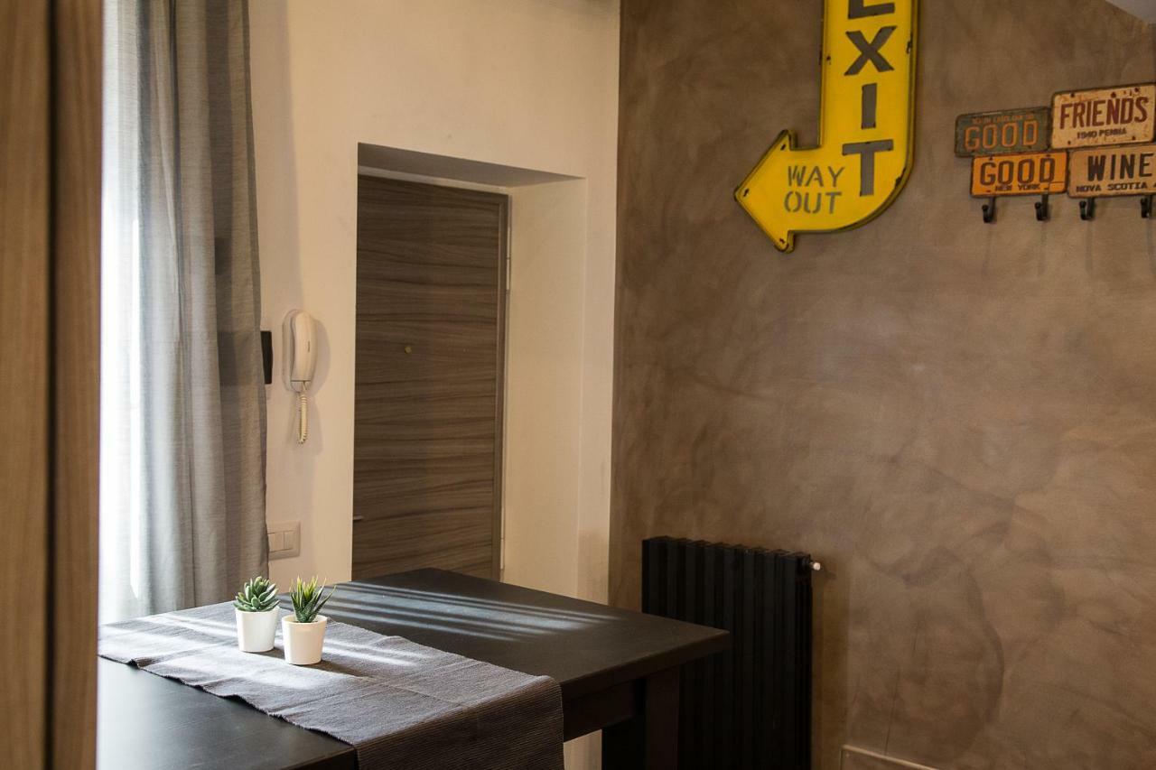 Industrial Apartment Near Duomo Milan Exterior photo